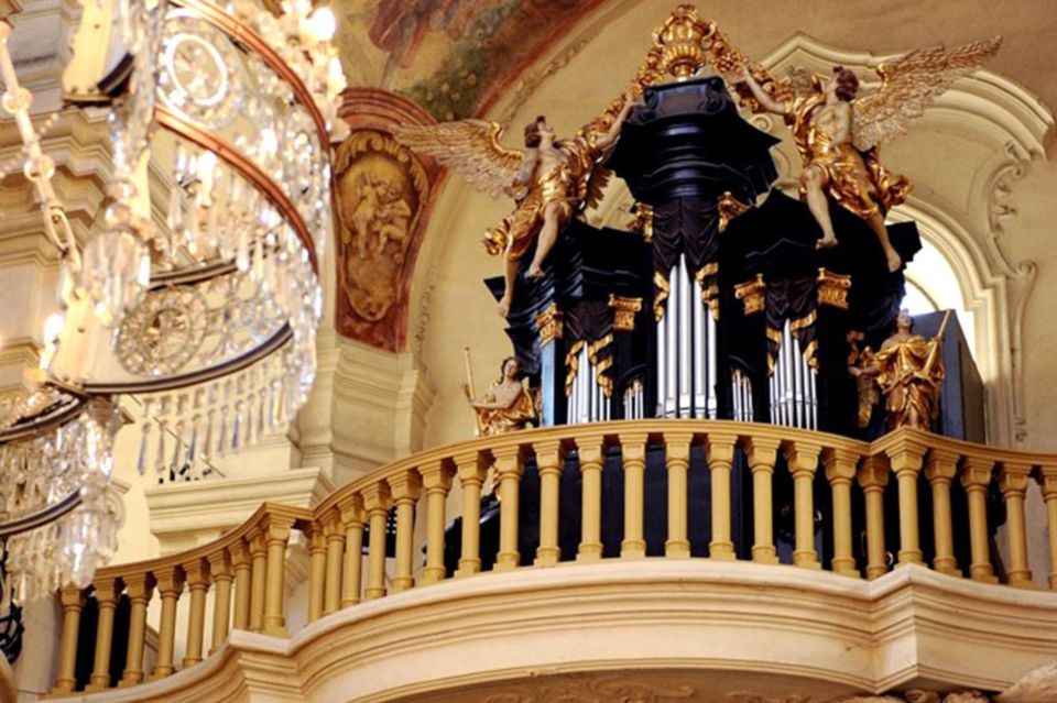 Prague: Classical Concert in St. Nicholas Church - Visitor Guidelines