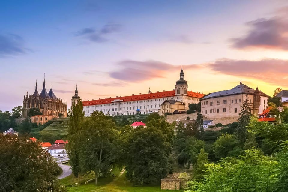 Prague: Kutná Hora Medieval Town in a Vintage Car - Discovering St. Barbaras Cathedral