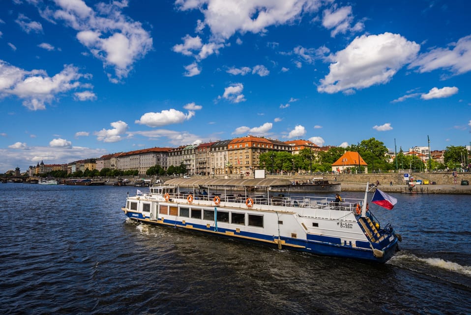 Prague: Narrated Sightseeing Cruise - Customer Feedback