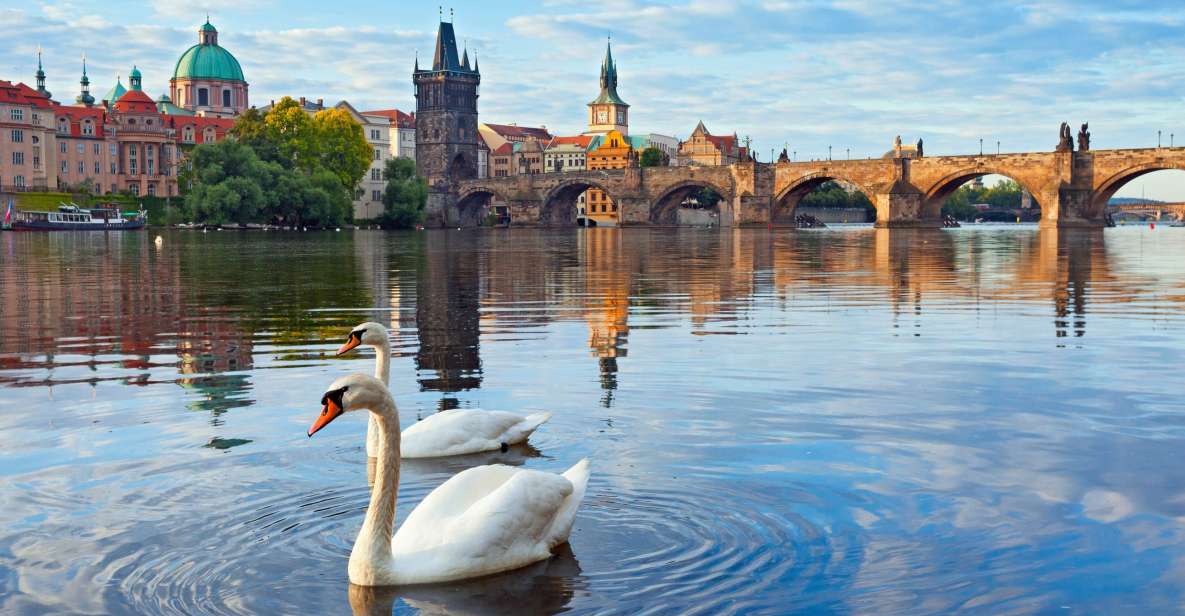 Prague : Private Walking Tour With a Guide (Private Tour) - Inclusions and Exclusions