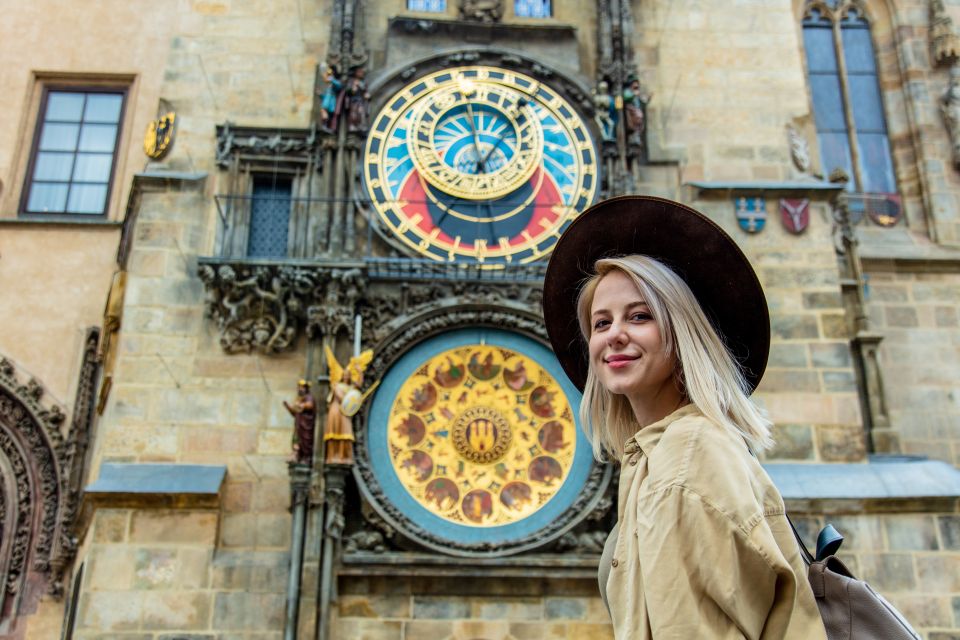 Prague: Professional Photoshoot at Prague Old Town - Customer Feedback