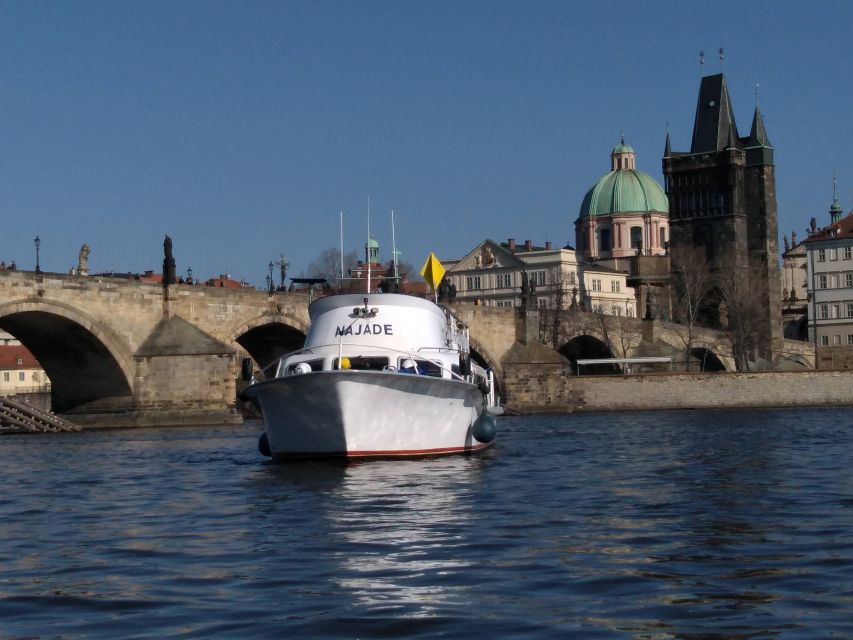 Prague: Vltava River Private Boat Party With Drinks - Cancellation and Weather