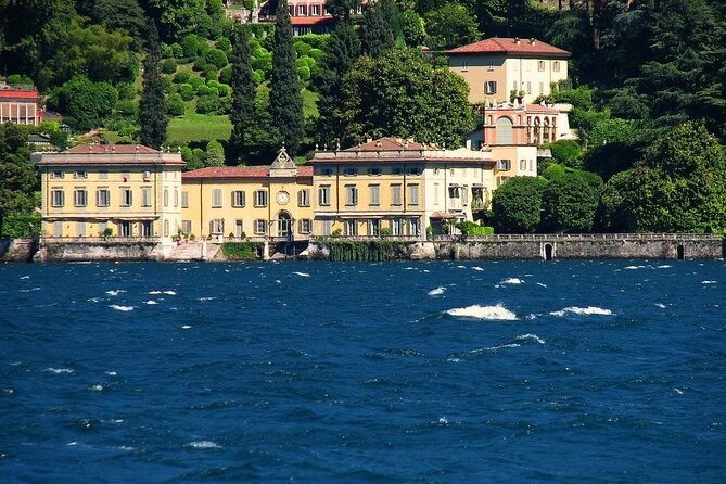 Private 1 Hour Boat Tour Como Lake Como - Meeting and Pickup