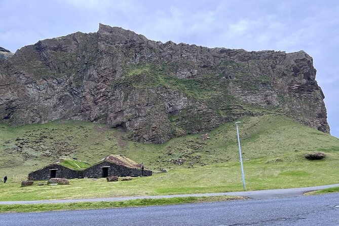 PRIVATE 2-Hours Tour With a Westman Islands Local in a BMW X5 - Scenic Highlights