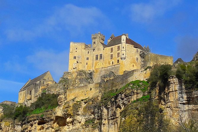 Private Afternoon Tour to the Dordogne Valley by EXPLOREO SARLAT - Visiting Château De Beynac