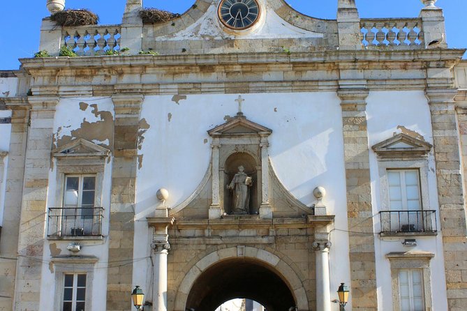 Private Arrival Transfer: Faro Airport to Algarve Hotels - The Sum Up