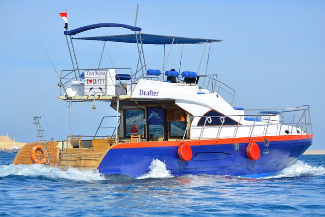 Private Boat Snorkeling Trip And Lunch Up To 10 Pax From Hurghada - Booking and Cancellation Policy