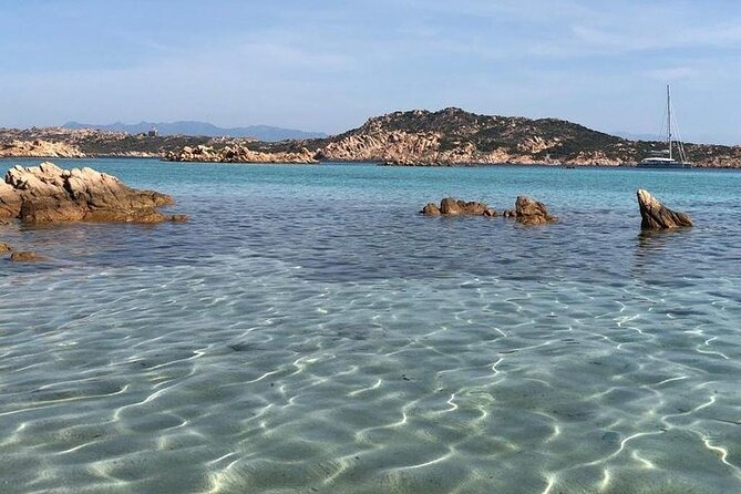 Private Catamaran Tour to the Maddalena Archipelago From Porto Rafael Palau - Catamaran Features