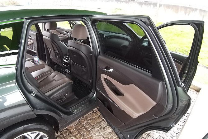 Private Chauffeur Service and Executive Car Hire - 4 Hours Custom - Ride Time and Travel Distance
