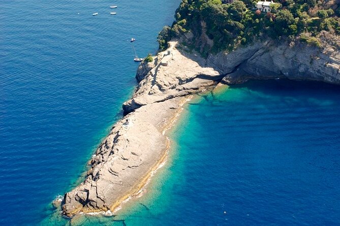 Private Daily and Nightly Tour Charter Boat Genoa Portofino - Abbazia Di San Fruttuoso