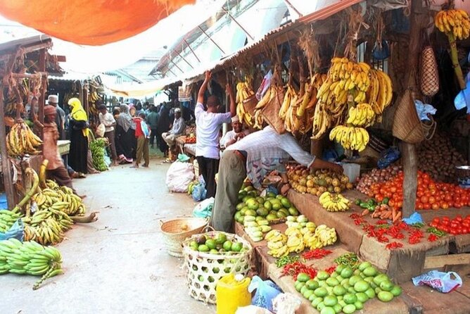 Private Full Day Trip to Stone Town, Spice Farms and Jozani Forest - Jozani Forest Exploration