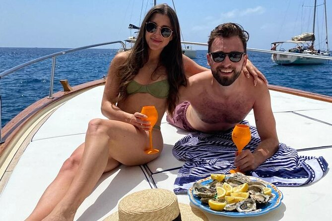 Private Guided Day Boat Trip to Capri - Participant Reviews