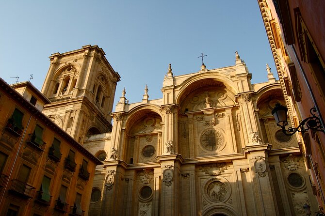 Private Guided Tour to Alhambra With Tickets to City Monuments - Reviews and Ratings