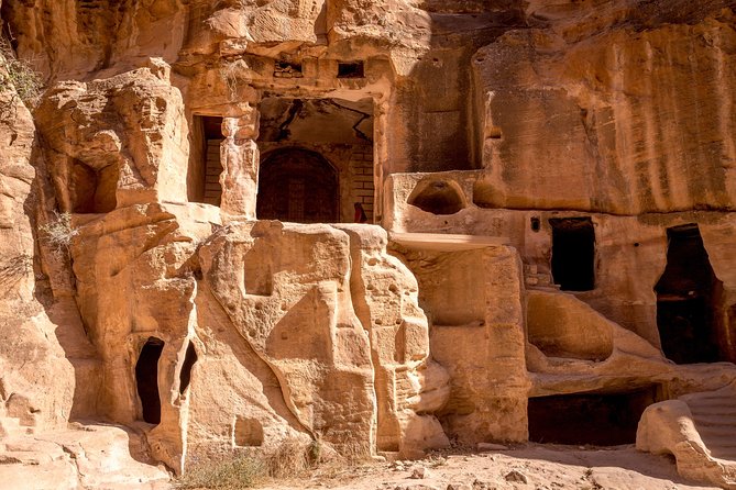 Private Petra Day Trip Including Dead Sea From Amman - Important Travel Information