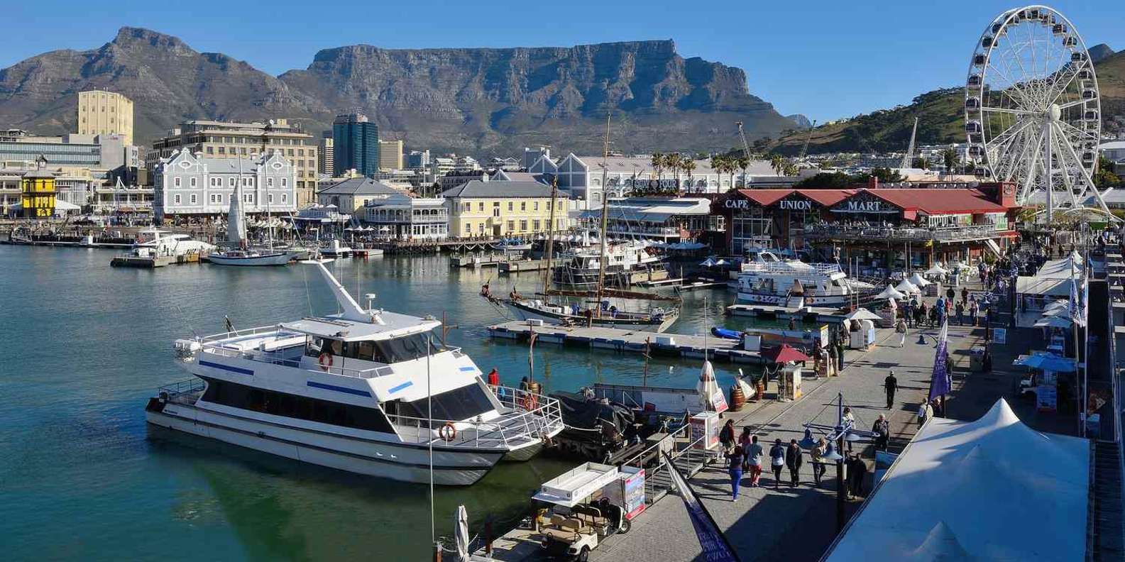 Private Robben Island, Waterfront and Bo-Kaap Half-Day Tour. - V&A Waterfront and Bo-Kaap Highlights