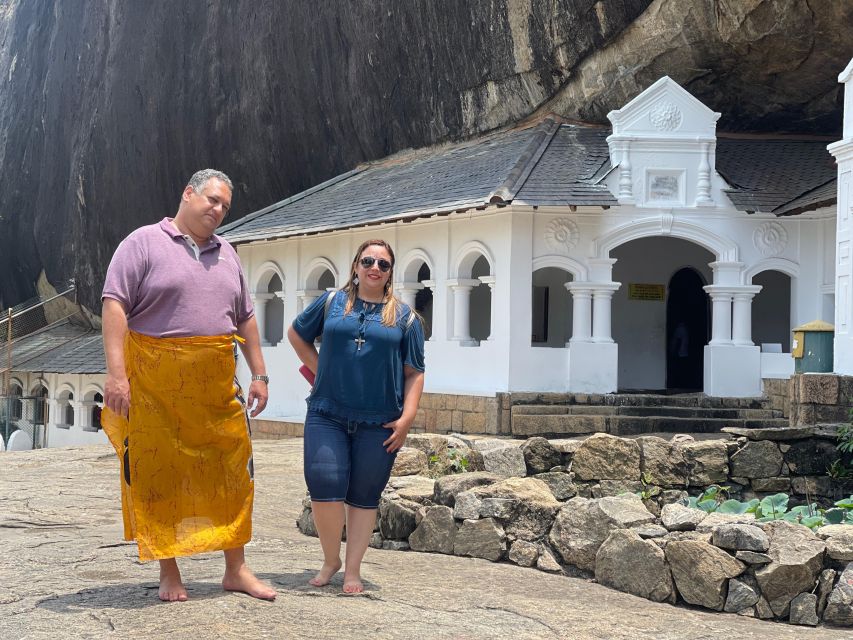 Private Sigiriya and Dambulla Day Tour From Colombo - Sigiriya Lion Rock