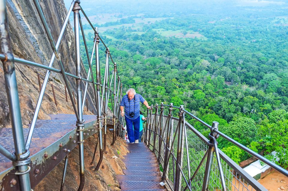 Private Sigiriya and Dambulla Day Tour From Galle - Important Information