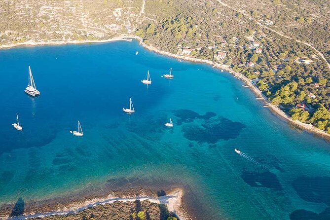 Private Speedboat Tour to 3 Islands - Visiting Maslinica Village