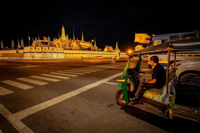 Private Tour : Bangkok Night Private Tuk Tuk Tour and Street Food - Participant Requirements