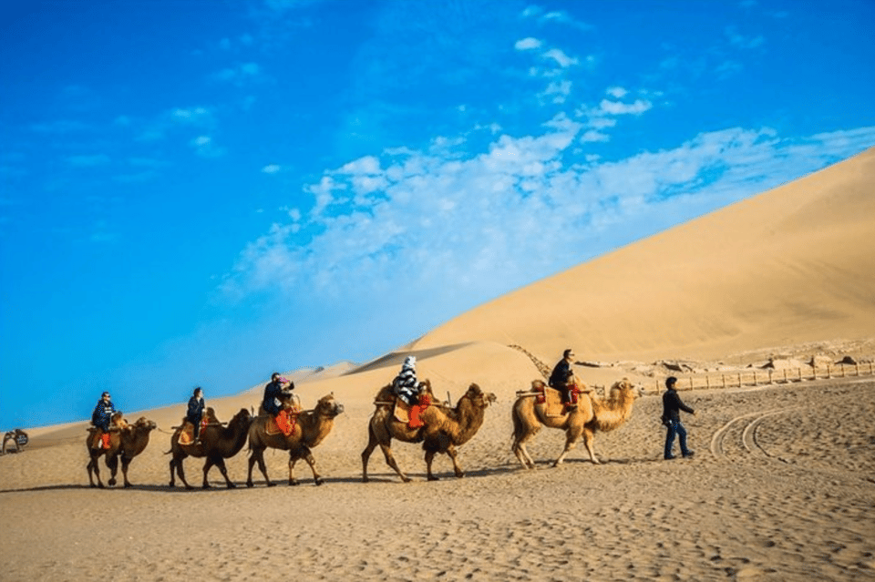 Private Tour Dunhuang Grottoes Mingshan Sand Dune Moon Lake - Photographic Opportunities