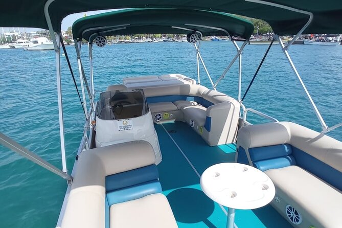 Private Tour in Pontoon San Andrés Islands - Additional Information