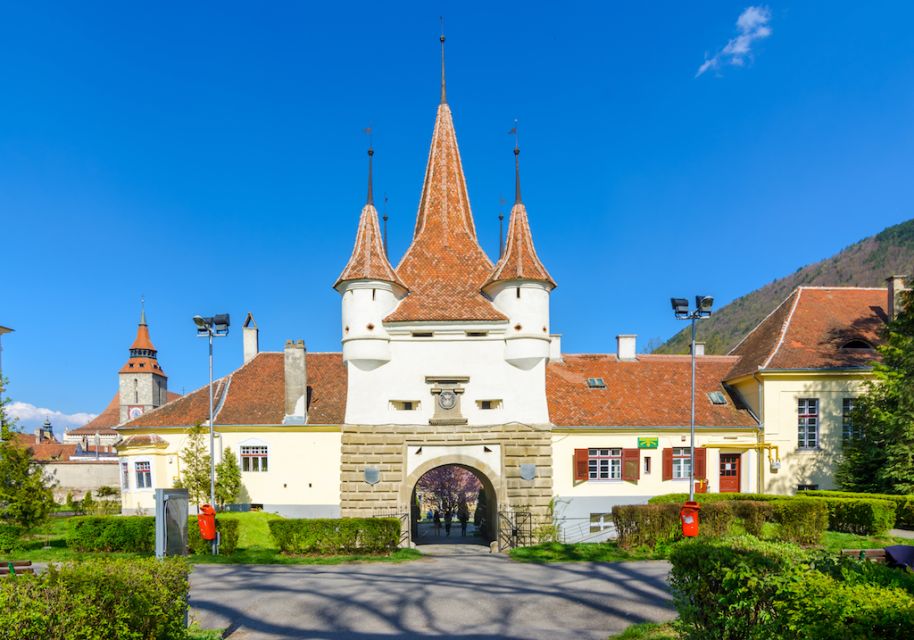 Private Transfer Bucharest to Brasov or Vice Versa - Scenic Route Experience