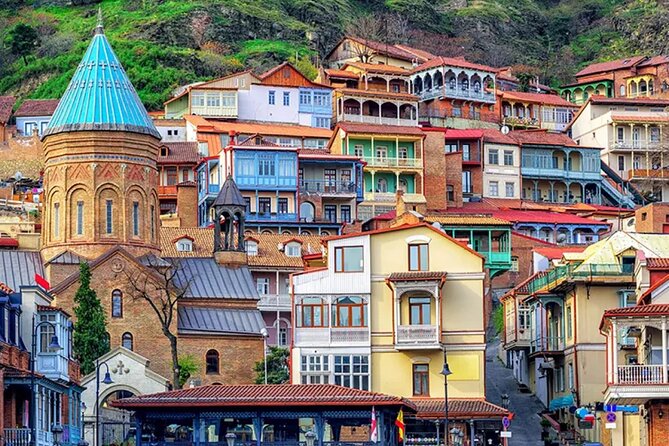 Private Transfer From Yerevan to Tbilisi or Vice Versa - Connectivity and Amenities