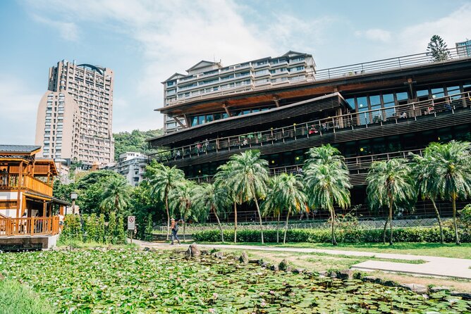 Private Yangmingshan & Beitou Tour From Taipei With Pickup - What to Bring