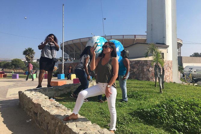 Puerto Nuevo Lobster, Margaritas and Mariachi Private Tour - Dining and Drinks