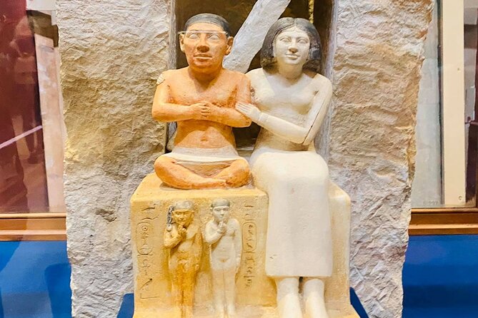 Pyramids Of Giza And Cairo Day Tour By Bus From Hurghada - Exploring the Pyramids of Giza