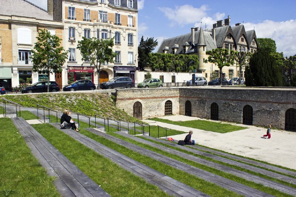 Reims: City-Center Discovery Tour and Champagne Tasting - Champagne Tasting