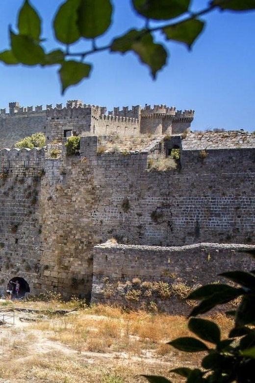 Rhodos: Outdoor Yoga in the Historical Old Town - Included Features