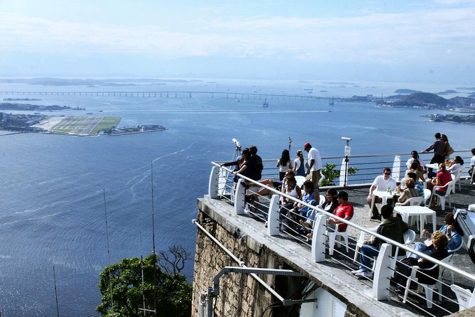 Rio Shore Excursion: Christ Redeemer, Sugarloaf and Selarón Steps 6-Hour Tour - Admiring Selaróns Colorful Stairs