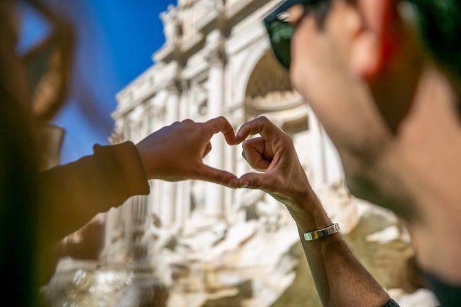 Rome in 2 Days Tour With Forum Colosseum Trevi Fountain Vatican & Sistine Chapel - Guided by Art Historian