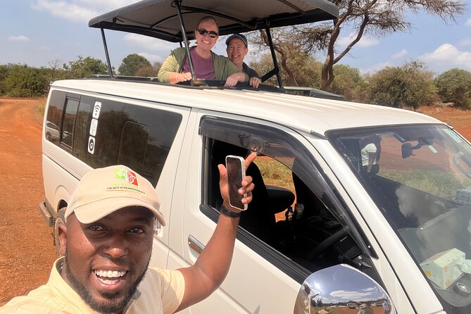 Safari in Nairobi Kenya National Park Half Day Tour - Tour Inclusions and Logistics