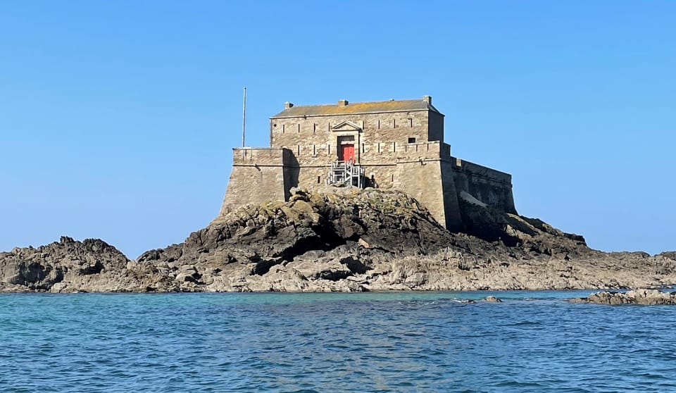 Saint-Malo: Emerald Coast Boat Trip With Guide - Maritime Forts