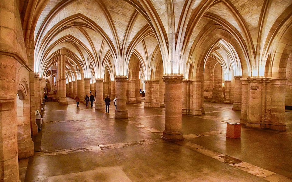 Sainte Chapelle & Conciergerie Private Guided Tour - Experience Features