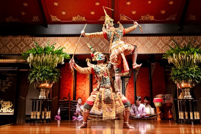 Sala Rim Naam Dinner and Show at Mandarin Oriental in Bangkok - Ambiance and Venue Design