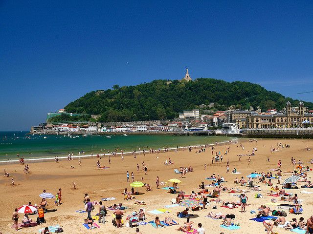 San Sebastian: Hop-On Hop-Off City Tour Bus - The Sum Up