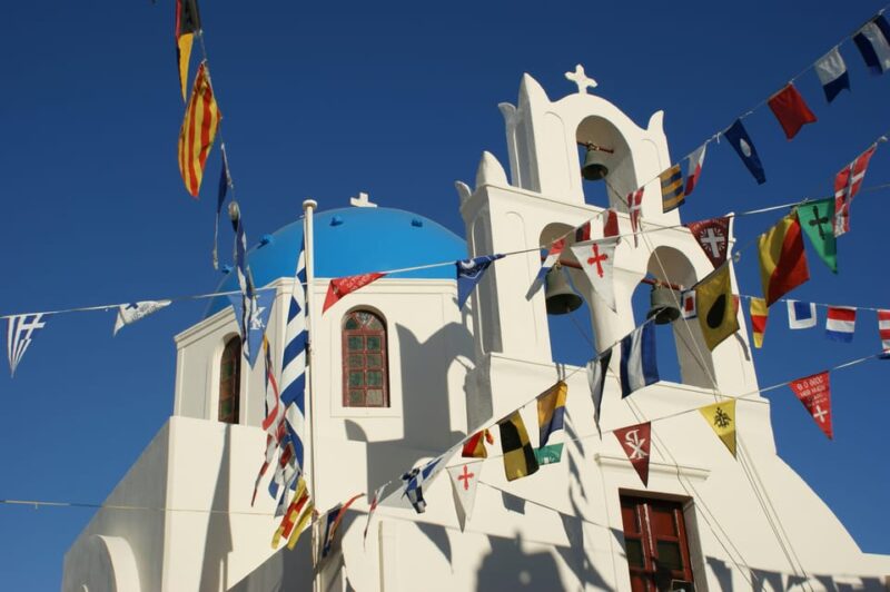 Santorini : Private Guided Highlights Tour - Transportation and Amenities