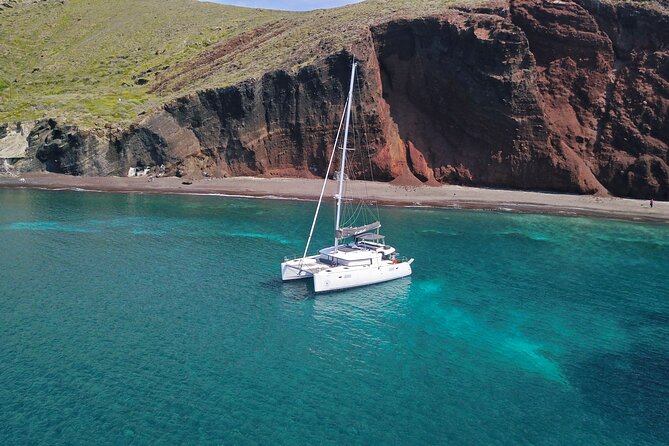Santorini Small-Group Half-Day Catamaran Tour With Food - Explore Santorinis Beaches and Islands