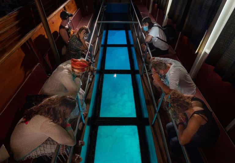 Santorini: Tour of Caldera by Glass Bottom Boat - Palea Kameni Hot Springs
