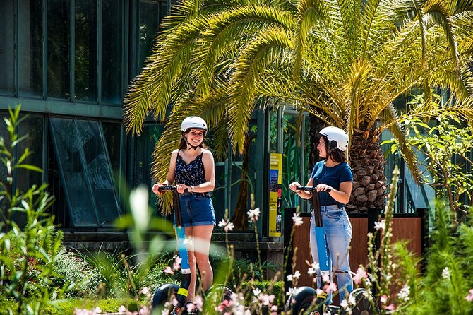 Segway Grand Tour of Lyon - 2-hours - Attire and Amenities