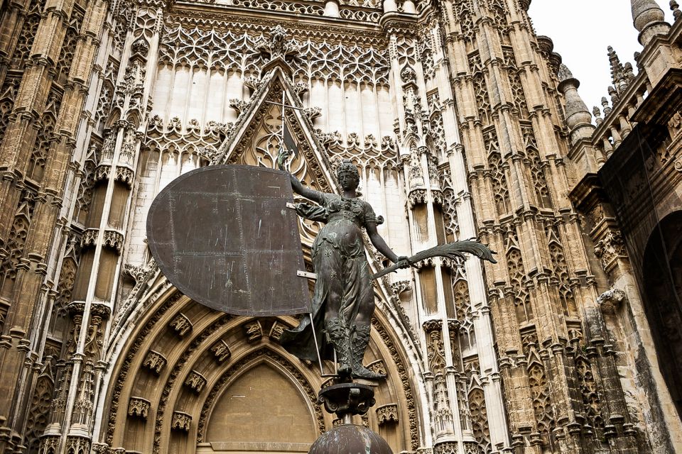 Seville: Cathedral and La Giralda Entry Ticket - Tomb of Christopher Columbus