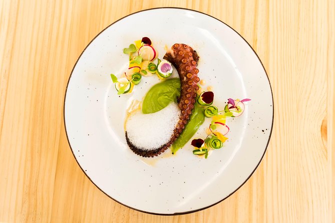 Seville Wine & Gourmet Tapas Tour by Food Lover Tour - Positive Guest Reviews