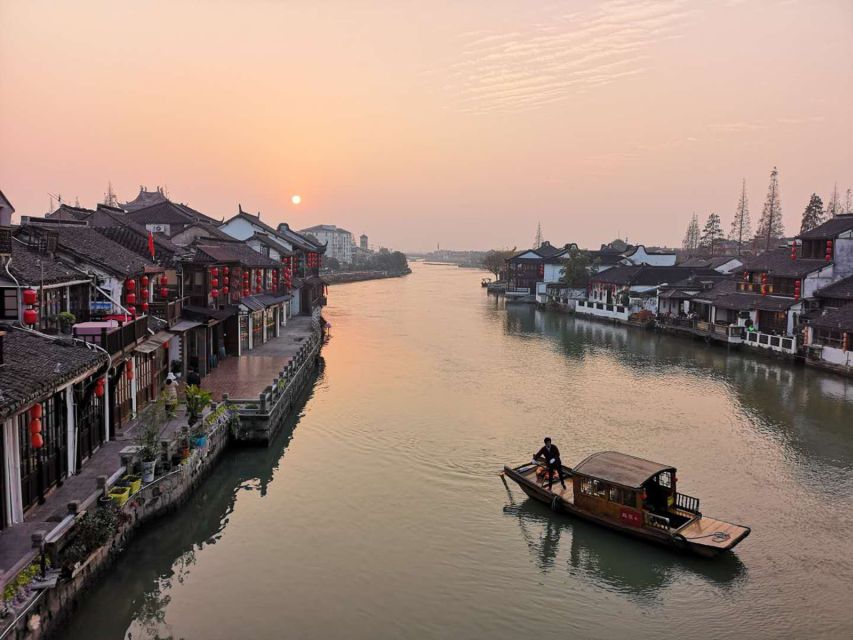 Shanghai Highlights and Zhujiajiao Water Town Private Tour - Transportation and Pickup