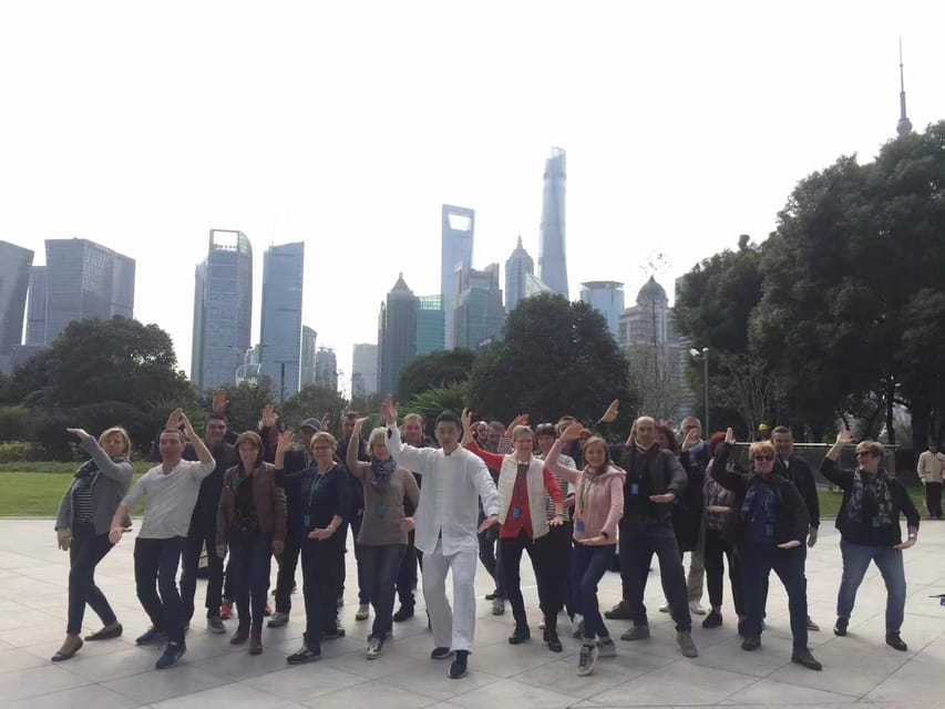 Shanghai:Tai Chi Experience in a Scenic Park | Travel Buddies