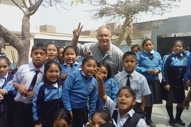 Shanty Town Lima - Traditional Communities - Engaging With Local Communities
