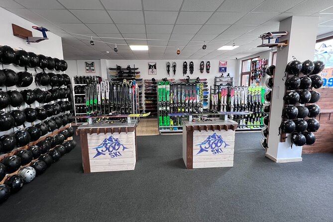 Ski and Snowboard Rental in Bansko - Overnight Equipment Storage