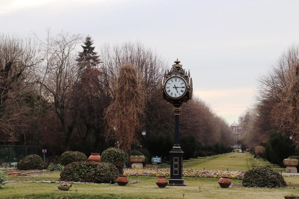 Slavery in Romania:Myths and Truths on Gypsies, Walking Tour - Myths About the Roma